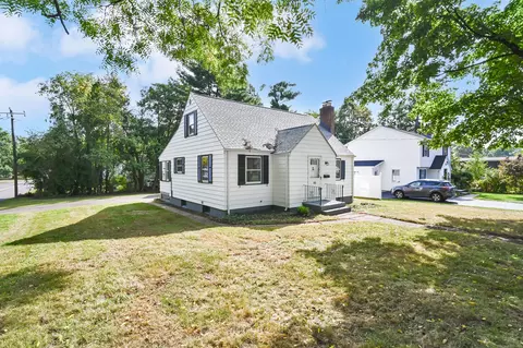 46 Walrege Rd, Newington, CT 06111