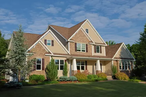 79 Brookstone Dr, Colchester, CT 06415