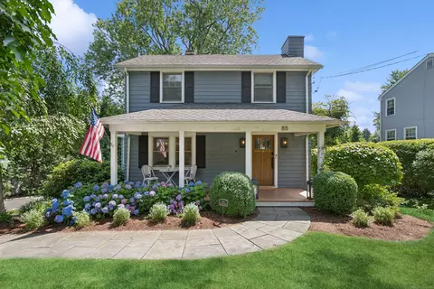 88 Gardiner St, Darien, CT 06820