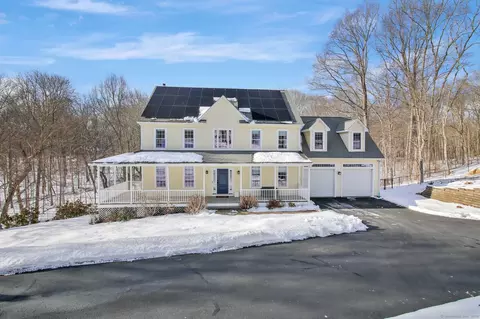 23 Mayflower Rd, Marlborough, CT 06447