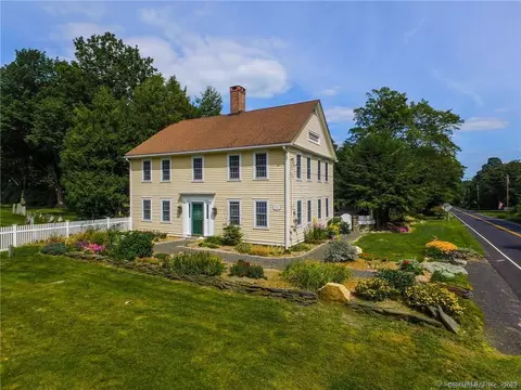 32 Granville Rd, Hartland, CT 06027