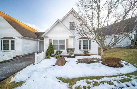 115 Allison Way #115, East Haven, CT 06512