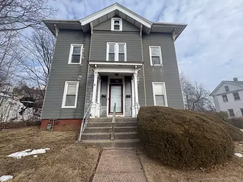 47 Hart St, New Britain, CT 06052