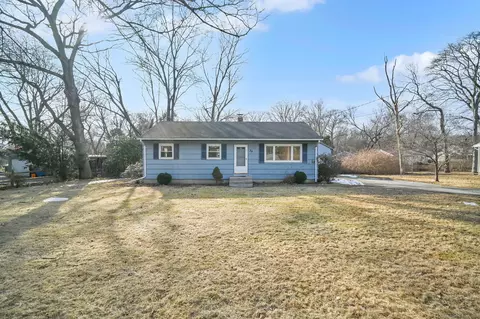 36 Fern Dr, Colchester, CT 06415