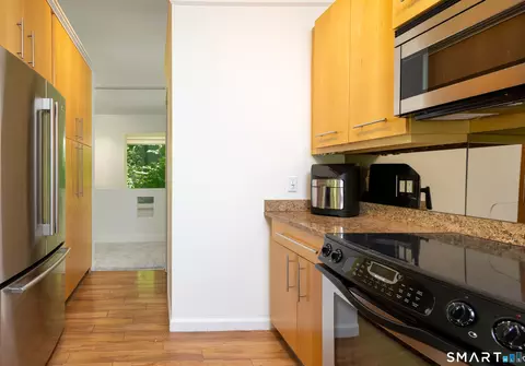 Kitchen - 60 Muller Rd, Kent, CT 06757 photo 2 of 2