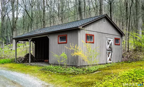 Exterior - 60 Muller Rd, Kent, CT 06757 photo 2 of 9