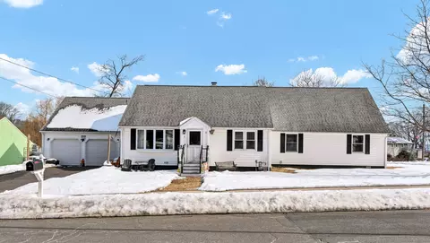 2 Bernice Ct, Plainville, CT 06062