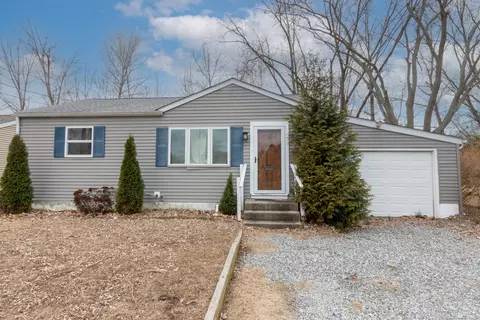 58 Great Plain Rd, Norwich, CT 06360