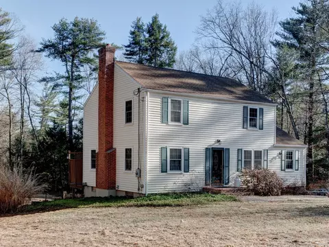 Undisclosed, Simsbury, CT 06092