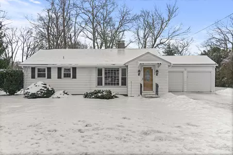 98 Clintonville Rd, North Haven, CT 06473