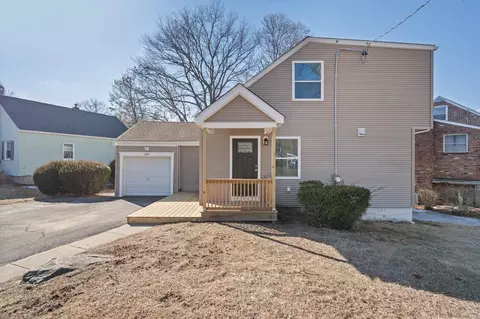 235 Pilgrim Rd, Bridgeport, CT 06610