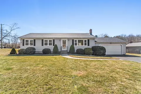 7 Julia Ct, Milford, CT 06461