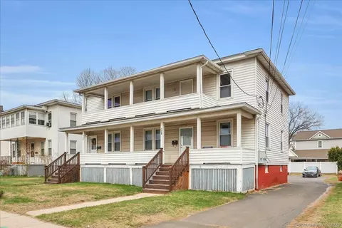 124 Whiting St, Plainville, CT 06062