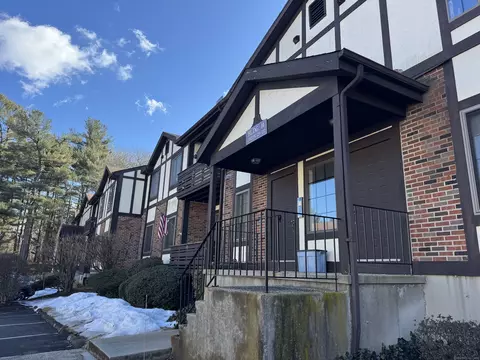 365 Mather St #126, Hamden, CT 06514