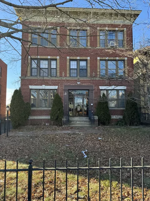 421 Wethersfield Ave #E, Hartford, CT 06114