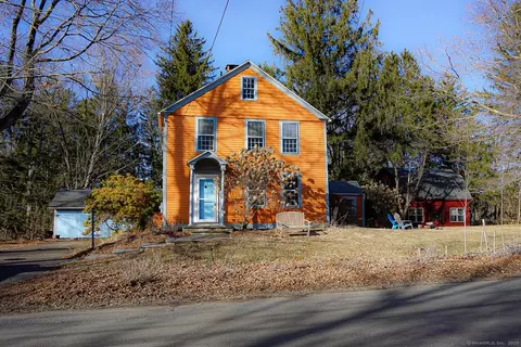 54 Fowler Ave, Durham, CT 06422