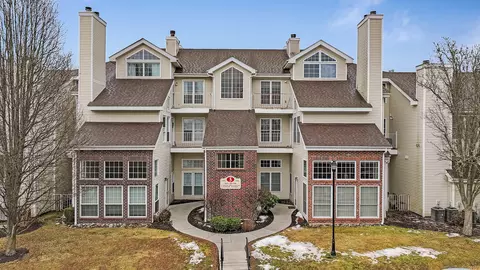 145 Carriage Crossing Ln #145, Middletown, CT 06457