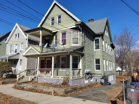 69 Henry St, New Haven, CT 06511