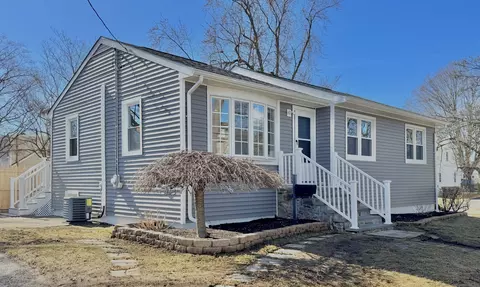 45 Strathmore Ave, Milford, CT 06461