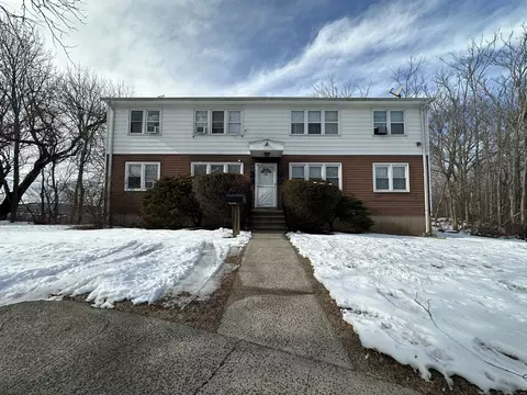 95 Oak Ridge Unit Apt 46 Dr, New Haven, CT 06513