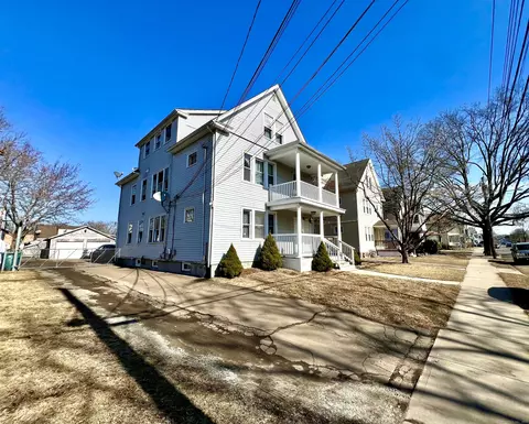 207 Helen St, Hamden, CT 06514