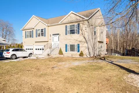 274 Long Hill St, East Hartford, CT 06108