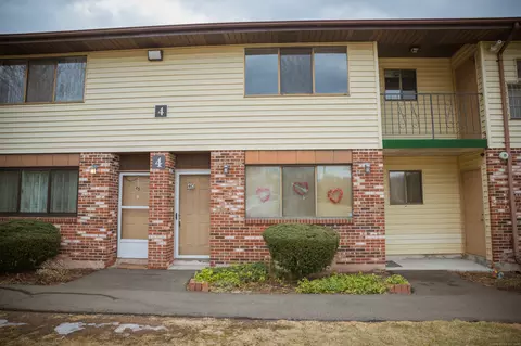 55 Thompson St #4C, East Haven, CT 06513