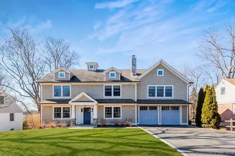 30 Arnold St, Greenwich, CT 06870