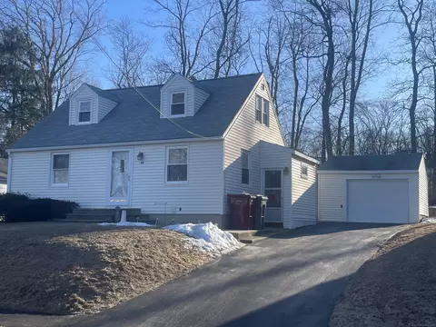 64 Damson Ln, Naugatuck, CT 06770