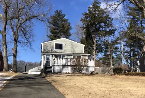 33 W Shore Dr, Enfield, CT 06082