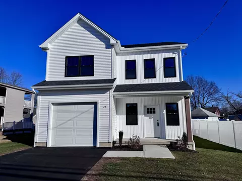 29 Suffield St, Windsor Locks, CT 06096