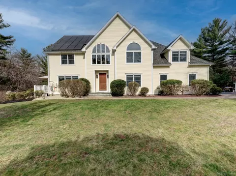 42 Quail Run Rd, Mansfield, CT 06268