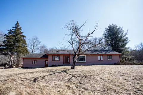 31 Stony Ridge Rd, Norwich, CT 06360