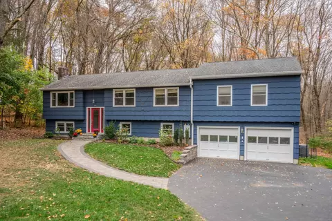89 Gideon Ln, Glastonbury, CT 06033