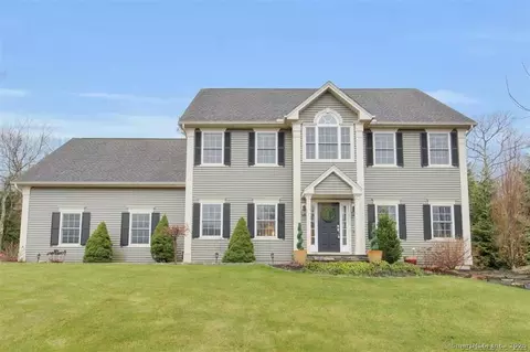 68 Crystal Ridge Dr, Ellington, CT 06029