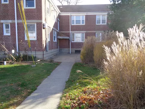 127 Canaan Ct #13  82, Stratford, CT 06614