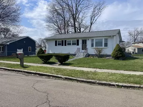 18 Knight Ln, West Haven, CT 06516