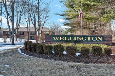 28 Wellington Dr #28, Farmington, CT 06032