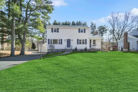 219 Pinney St, Ellington, CT 06029