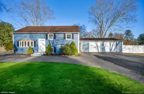 5 Pierson Dr, Wallingford, CT 06492