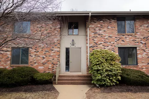 20 Amato Dr #L, South Windsor, CT 06074