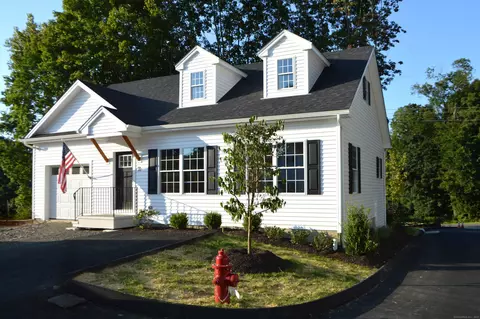 42 Plumtrees Rd #11, Bethel, CT 06801