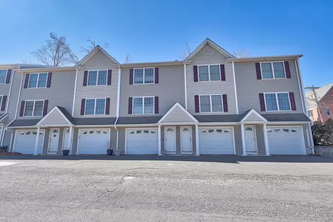 89 Chipman St #10, Waterbury, CT 06708