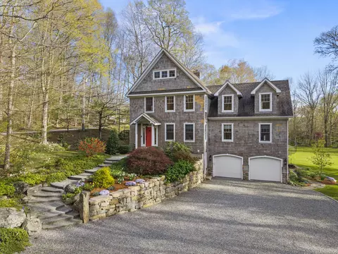 70 Reutemann Rd # H, North Stonington, CT 06359
