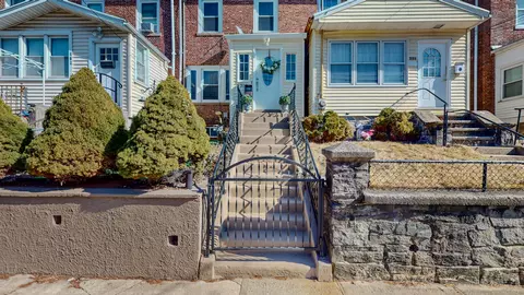 310 Dover St, Bridgeport, CT 06610