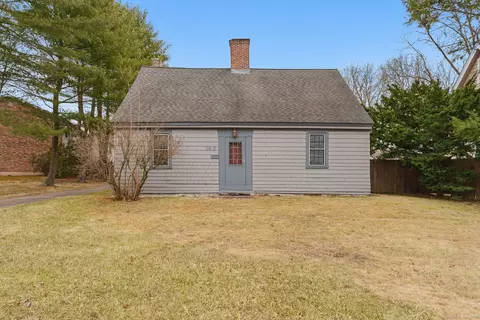 165 Oakland St, Manchester, CT 06042
