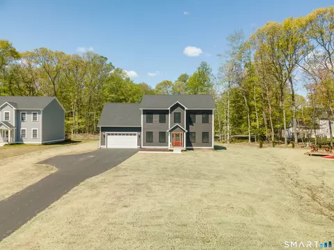 18 Martys Way, Ledyard, CT 06335