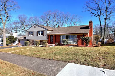 120 Stevenson Rd, New Haven, CT 06515