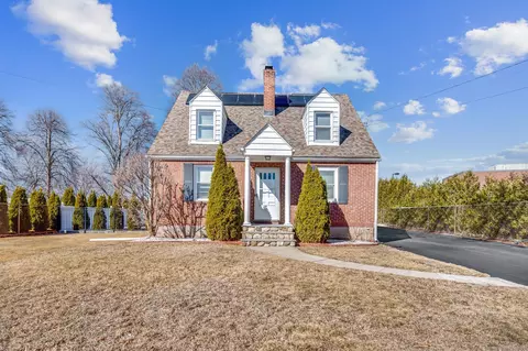 49 Milldale Ave, Plantsville, CT 06479