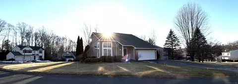 128 Longmeadow Dr, Torrington, CT 06790